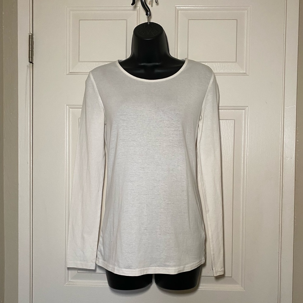 White Long Sleeve Tee T-Shirt Top Women’s Basic Staple Layering Warm Divided S